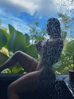 Hitomi Songyuxin OnlyFans Leaked Free Thumbnail Picture - #DdTJP5VuJ5