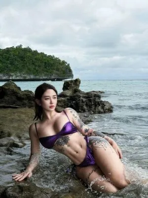 Hitomi Songyuxin OnlyFans Leaked Free Thumbnail Picture - #EUflwgcxq3