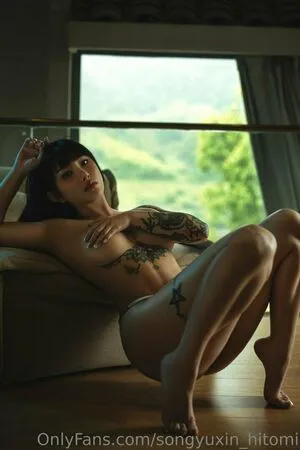 Hitomi Songyuxin OnlyFans Leaked Free Thumbnail Picture - #HFe4mvvEzC
