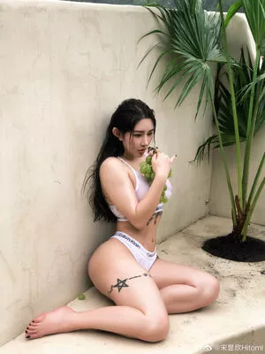 Hitomi Songyuxin OnlyFans Leaked Free Thumbnail Picture - #HfZBXEt6e2
