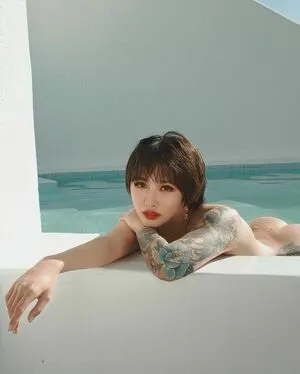 Hitomi Songyuxin OnlyFans Leaked Free Thumbnail Picture - #PsvOutSbC8