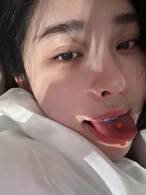 Hitomi Songyuxin OnlyFans Leaked Free Thumbnail Picture - #QeRbRVuyNk