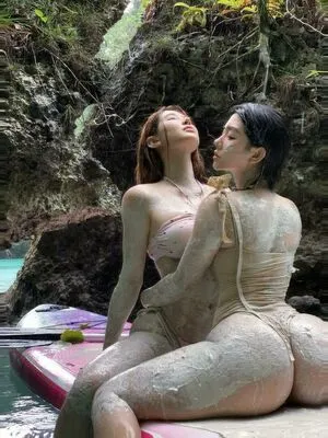 Hitomi Songyuxin OnlyFans Leaked Free Thumbnail Picture - #RbtWWwgTGn