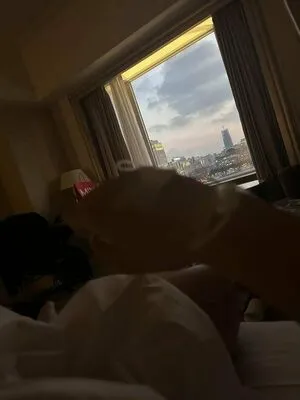 Hitomi Songyuxin OnlyFans Leaked Free Thumbnail Picture - #SIZCTyJwRz