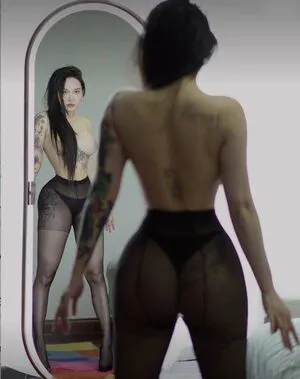 Hitomi Songyuxin OnlyFans Leaked Free Thumbnail Picture - #UjTdpVXbYg