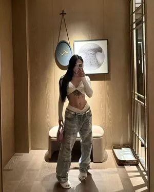 Hitomi Songyuxin OnlyFans Leaked Free Thumbnail Picture - #ZLnN54uWQq