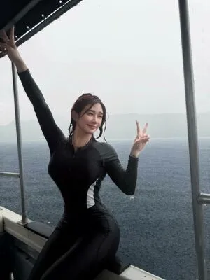 Hitomi Songyuxin OnlyFans Leaked Free Thumbnail Picture - #cIXqMm9hz2