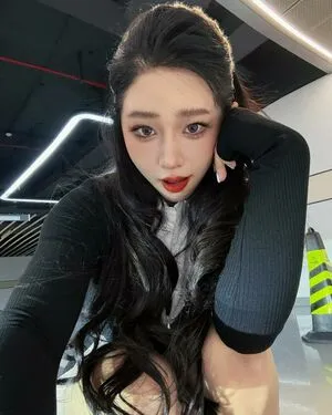 Hitomi Songyuxin OnlyFans Leaked Free Thumbnail Picture - #k6xHpwJK6U