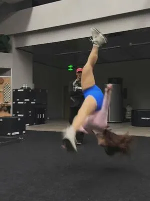 Hitomi Songyuxin OnlyFans Leaked Free Thumbnail Picture - #n37iH4wjqx