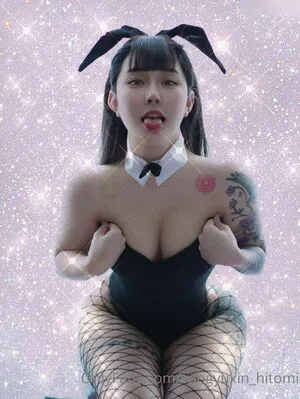 Hitomi Songyuxin OnlyFans Leaked Free Thumbnail Picture - #p6kcfLuU6F