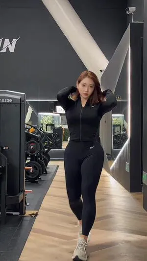 Hitomi Songyuxin OnlyFans Leaked Free Thumbnail Picture - #rJ4rXViHq4