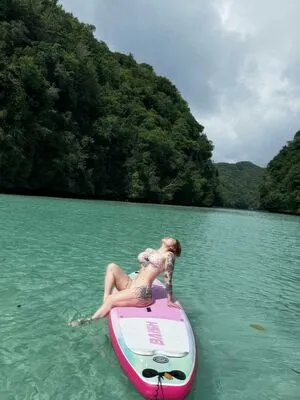 Hitomi Songyuxin OnlyFans Leaked Free Thumbnail Picture - #vwo8Kb0lGV