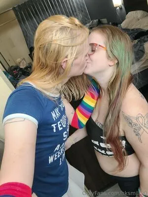 Hksmilf90 OnlyFans Leaked Free Thumbnail Picture - #2XvikKD7EI