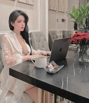 Hoang Nhan Linh Chi OnlyFans Leaked Free Thumbnail Picture - #KWOPNQWMUw