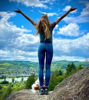 Holla Die Wildfee OnlyFans Leaked Free Thumbnail Picture - #17Fbox7aLZ