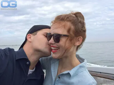 Holland Roden OnlyFans Leaked Free Thumbnail Picture - #dpAZ2j10yI