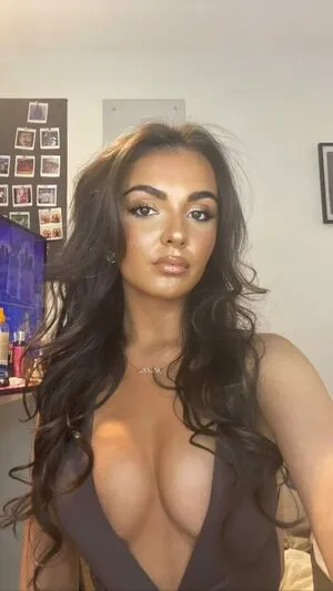 Hollicolejoness OnlyFans Leaked Free Thumbnail Picture - #BZxwCuHf33