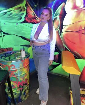 Hollie H OnlyFans Leaked Free Thumbnail Picture - #7jDPs5Hkeb