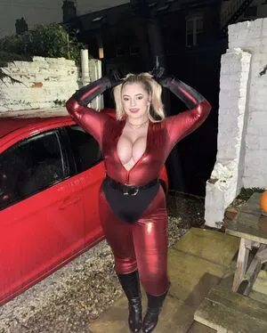 Hollie H OnlyFans Leaked Free Thumbnail Picture - #RS91eeF1td