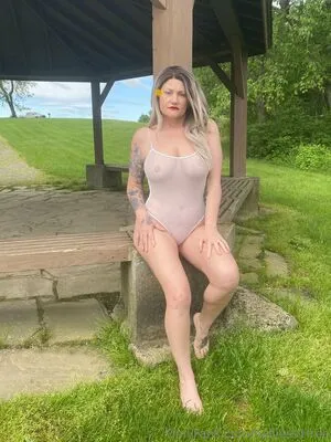 Holliess1free OnlyFans Leaked Free Thumbnail Picture - #GQLv0xzCox