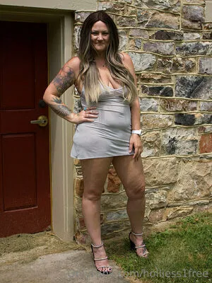 Holliess1free OnlyFans Leaked Free Thumbnail Picture - #U89f3ULRFV