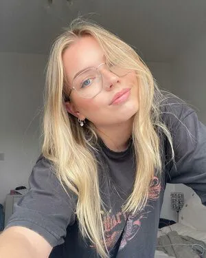 Holliesworldd OnlyFans Leaked Free Thumbnail Picture - #F9pMeV0yDd