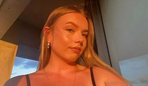Holliesworldd OnlyFans Leaked Free Thumbnail Picture - #Lc59hxPnNM
