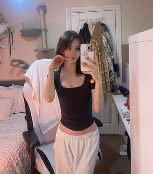 Hollsbeauti OnlyFans Leaked Free Thumbnail Picture - #2c5ReZHbNg