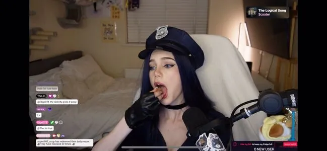 Hollsbeauti OnlyFans Leaked Free Thumbnail Picture - #OT1B6Yeewp