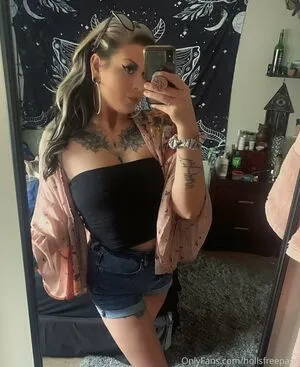 Hollsfreepage OnlyFans Leaked Free Thumbnail Picture - #ytHGhONZUl