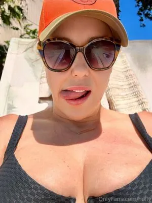 Holly OnlyFans Leaked Free Thumbnail Picture - #8gIBfq4Gnd