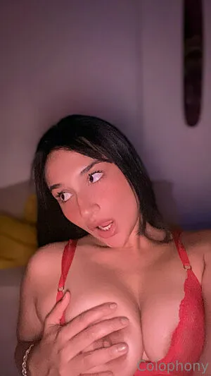 Holly Bratty OnlyFans Leaked Free Thumbnail Picture - #RkXm3fEn3n