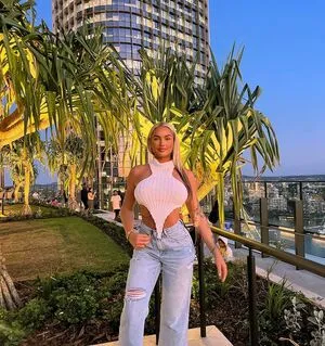 Holly Canning OnlyFans Leaked Free Thumbnail Picture - #D4RVCYkAwH