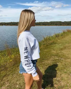 Holly Cloar OnlyFans Leaked Free Thumbnail Picture - #fPltoFK1Og