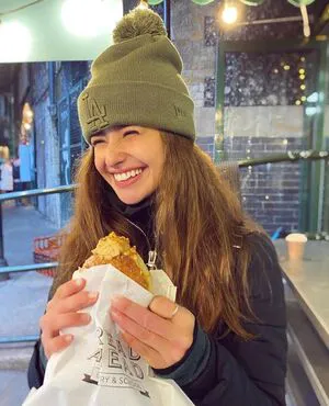 Holly Earl OnlyFans Leaked Free Thumbnail Picture - #W6xgh2ftv5