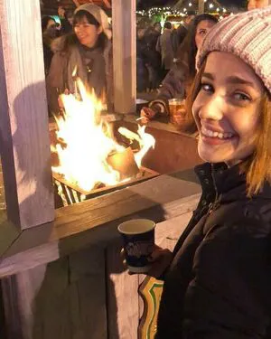Holly Earl OnlyFans Leaked Free Thumbnail Picture - #dqMYBtXOii