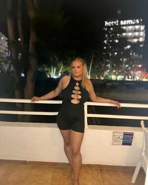 Holly Evans OnlyFans Leaked Free Thumbnail Picture - #3GTpZQLeu7