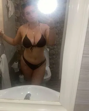 Holly Evans OnlyFans Leaked Free Thumbnail Picture - #gd6ang0SW6