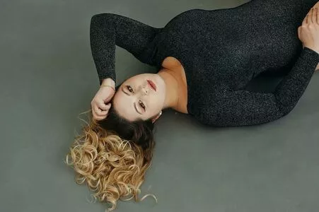 Holly Garner OnlyFans Leaked Free Thumbnail Picture - #3BjmMtNWl0