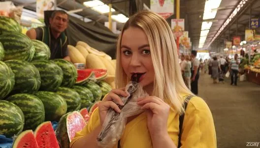 Holly Garner OnlyFans Leaked Free Thumbnail Picture - #CABQVCSP2s