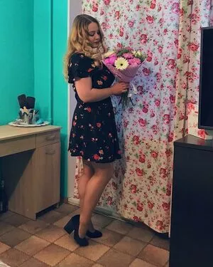 Holly Garner OnlyFans Leaked Free Thumbnail Picture - #TEv8v2m4EX