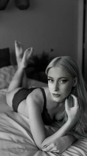 Holly Halen OnlyFans Leaked Free Thumbnail Picture - #3nLRUDjfMA