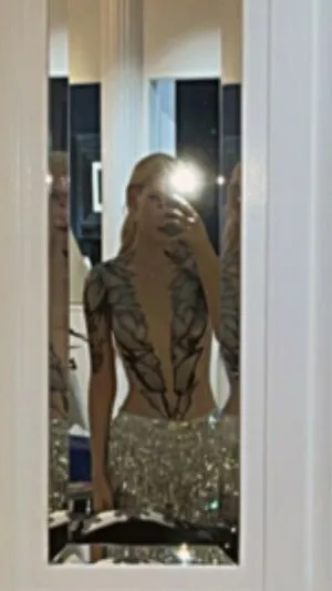 Holly Halen OnlyFans Leaked Free Thumbnail Picture - #dwrbfX1Btt