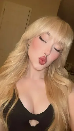 Holly Halen OnlyFans Leaked Free Thumbnail Picture - #hCIdUixjNx