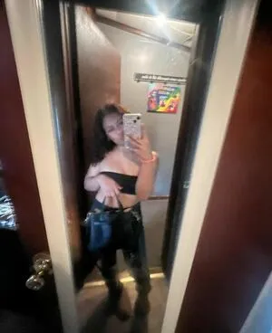 Holly Hennessy OnlyFans Leaked Free Thumbnail Picture - #v0jcidygUj