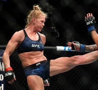 Holly Holm OnlyFans Leaked Free Thumbnail Picture - #2rDnTuCc3A