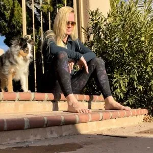 Holly Holm OnlyFans Leaked Free Thumbnail Picture - #3oqWThzrdt