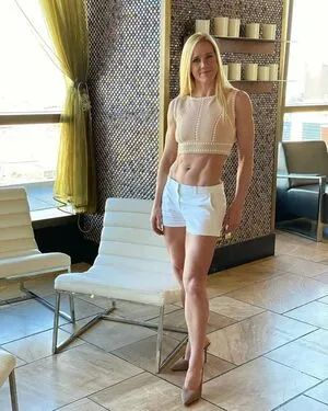 Holly Holm OnlyFans Leaked Free Thumbnail Picture - #6QMR4LnaDL