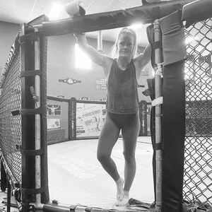 Holly Holm OnlyFans Leaked Free Thumbnail Picture - #7yHajgnZOd