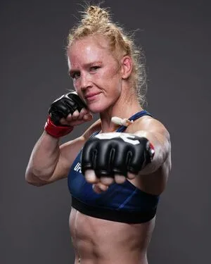 Holly Holm OnlyFans Leaked Free Thumbnail Picture - #GtVCEKGUdT